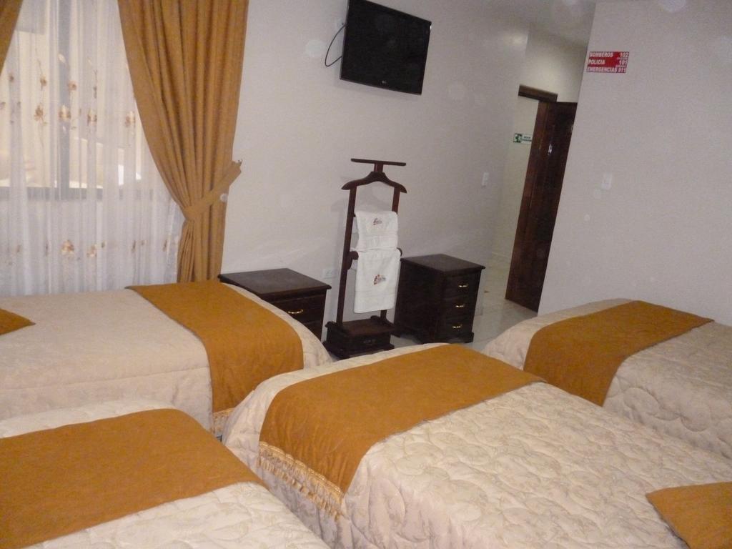 Hostal Fevilamir Ibarra Exteriör bild